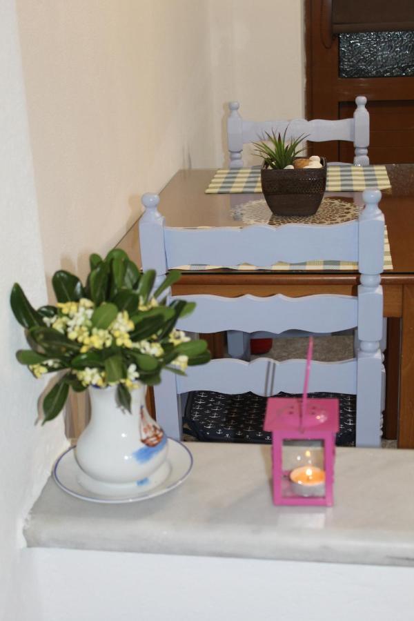 Vakis Apartments Romanon المظهر الخارجي الصورة